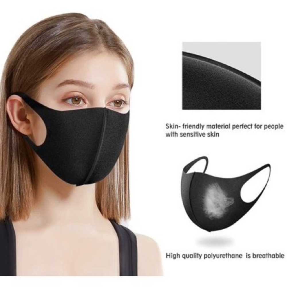 😍Free with a purchase!😍 (2 stretchable masks)